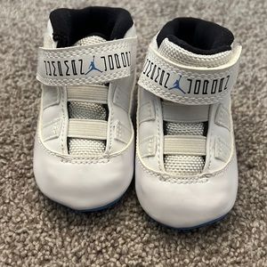 Jordan baby shoes 2C